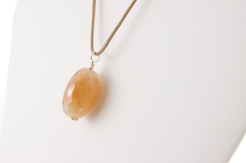 peach-agate-leather-cord-necklace