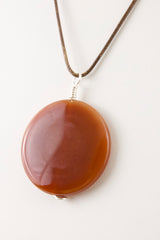 round-brown-agate-pendant-with-leather-cord-necklace-2