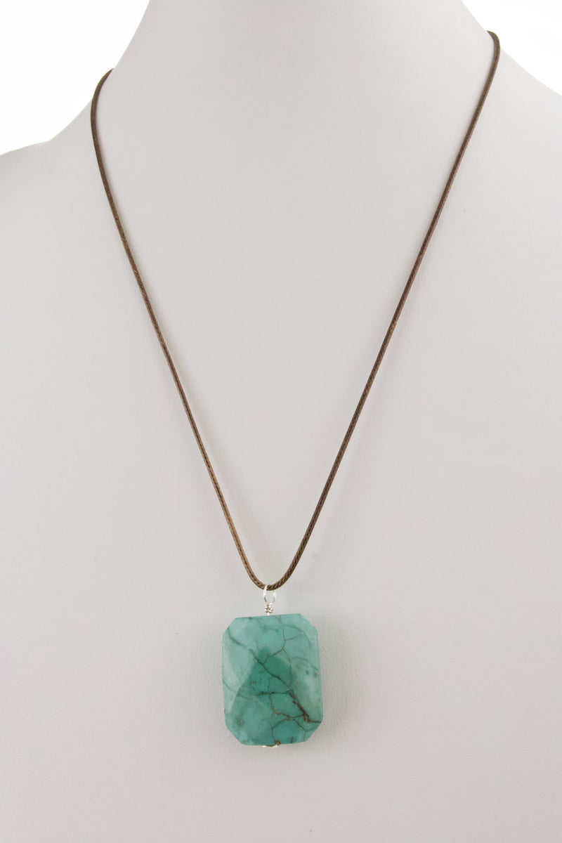 turquoise-bead-with-leather-cord-necklace-5