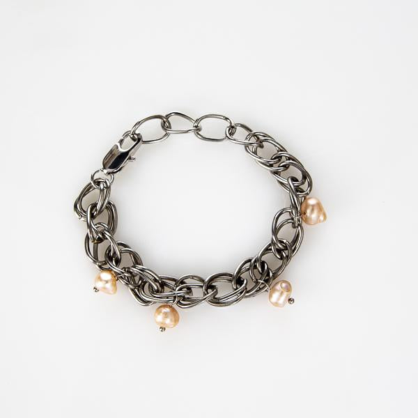 peach-fresh-water-pearls-silver-layered-chain-necklace-set