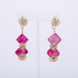 pink-sea-shells-with-gold-layered-wire-necklace-set