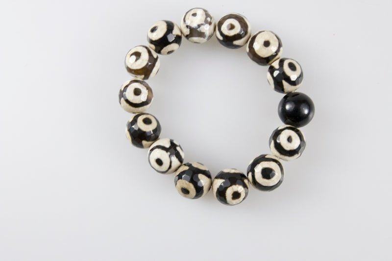 cream-black-gray-agate-stone-bracelet