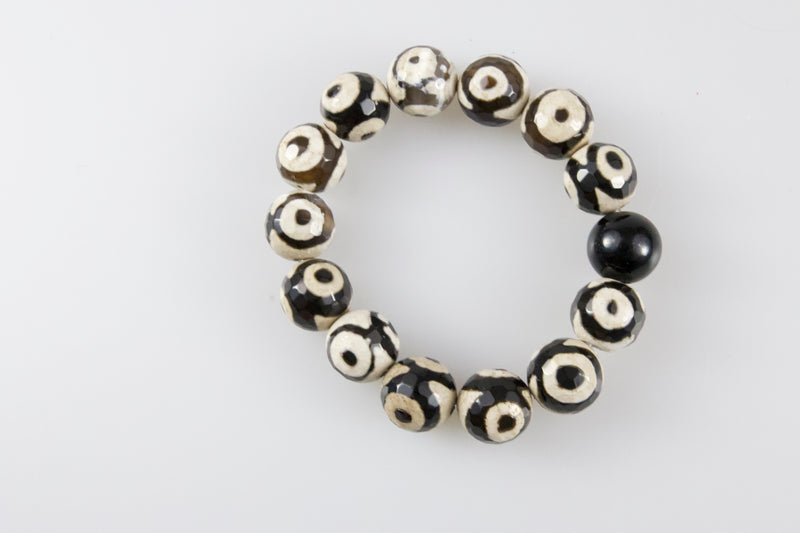cream-black-gray-agate-stone-bracelet