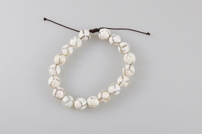 white-striped-agate-stone-bracelet-1