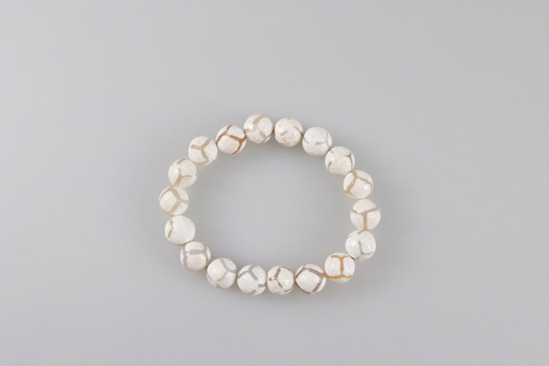 white-striped-agate-stone-bracelet
