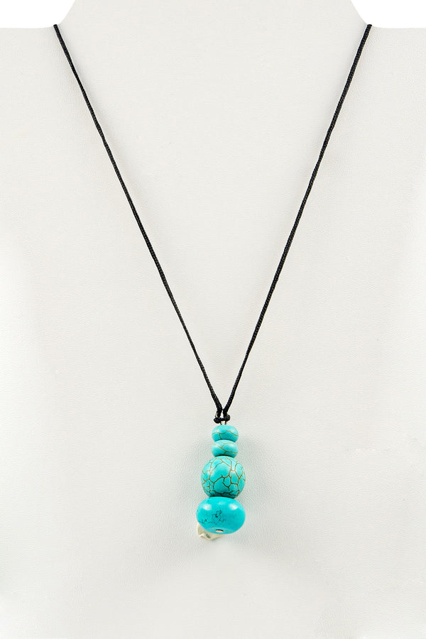 turquoise-bead-with-leather-cord-necklace